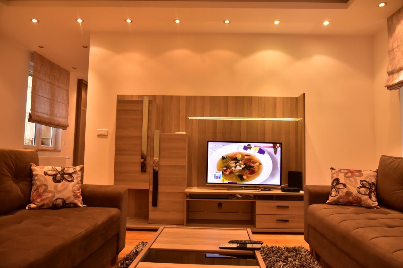 Ferhadija Luxury Apartment Sarajevo Ngoại thất bức ảnh